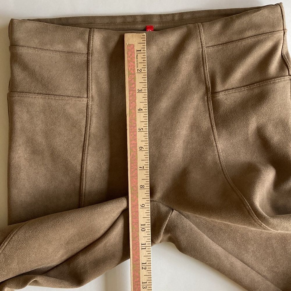 Spanx Faux Suede Leggings Camel Size Medium - Picture 10 of 14